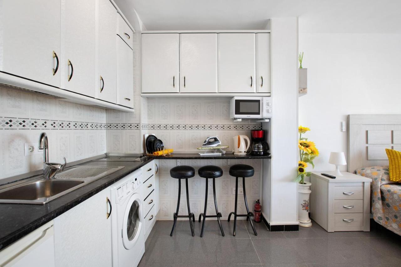 Ferienwohnung Bulto Carihuela B Torremolinos Exterior foto
